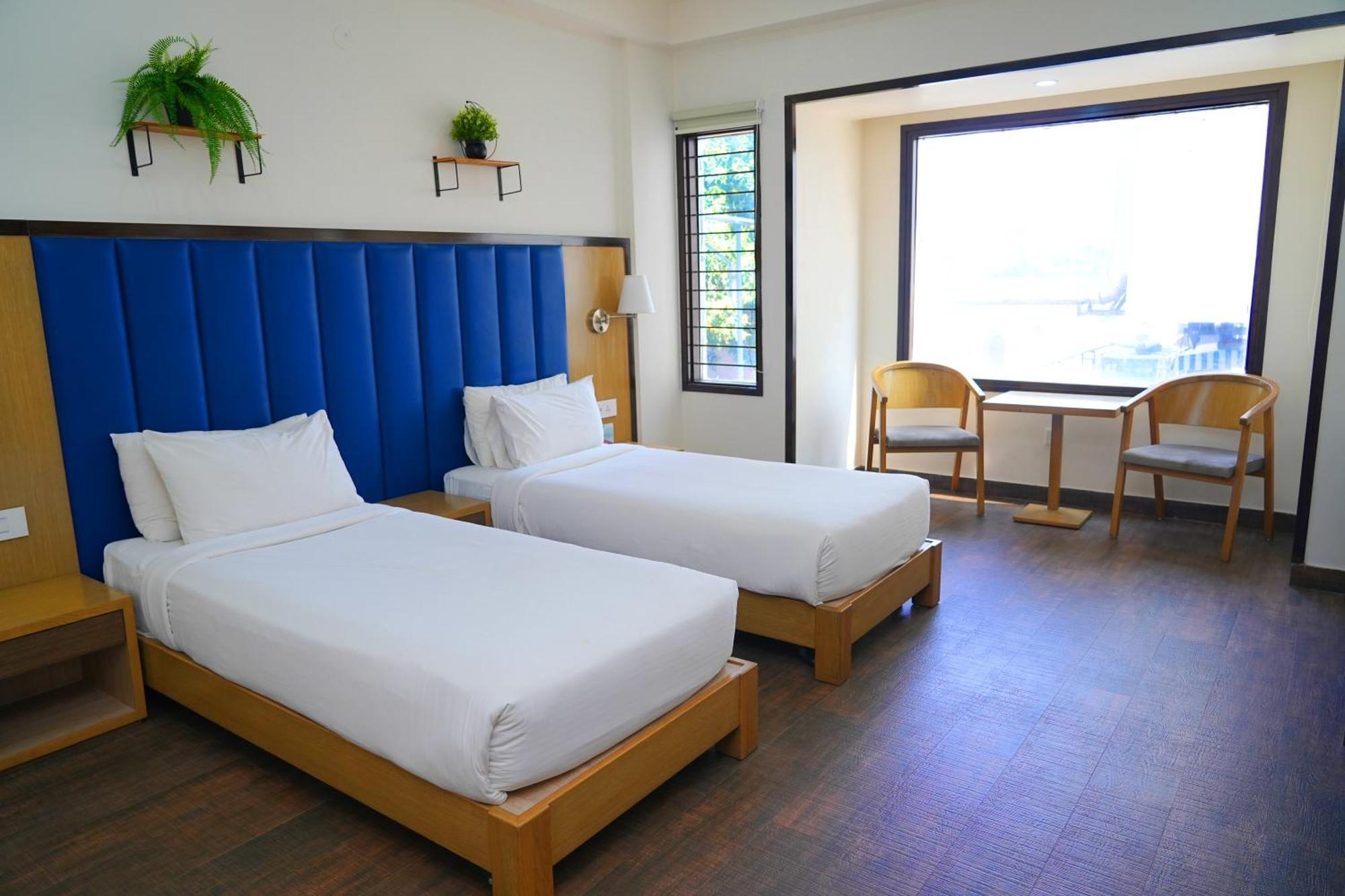 Purple Cloud Hotel Devanahalli Exterior photo